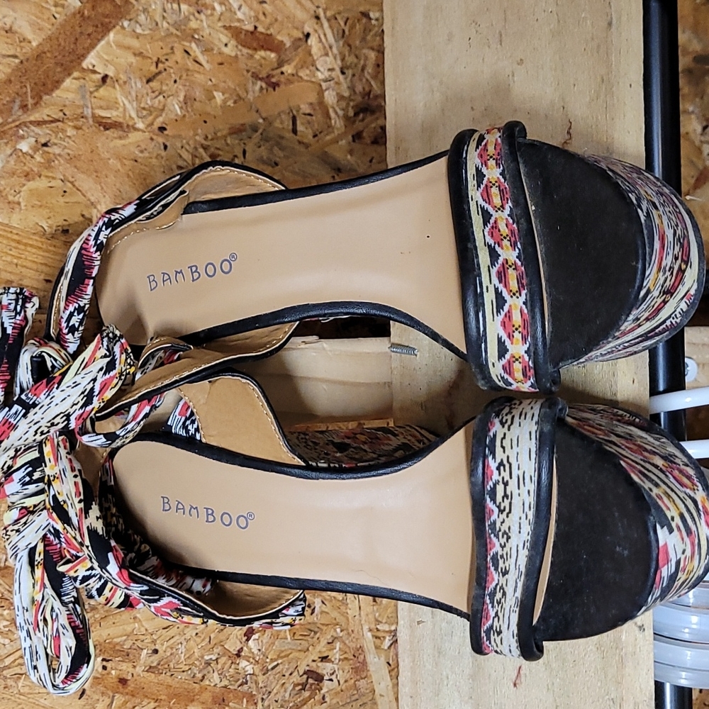BAMBOO Sandals